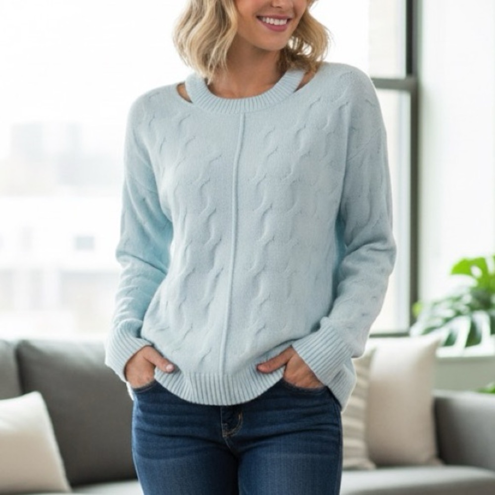 New Vince Camuto Small Cable Knit Pullover Sweater Light Blue NWT Cozy Winter